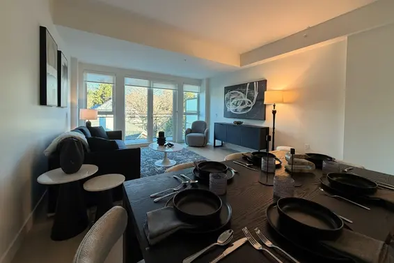 419 422 East 3rd Street, North Vancouver For Sale - image 3