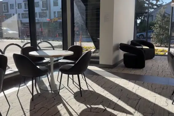 419 422 East 3rd Street, North Vancouver For Sale - image 32