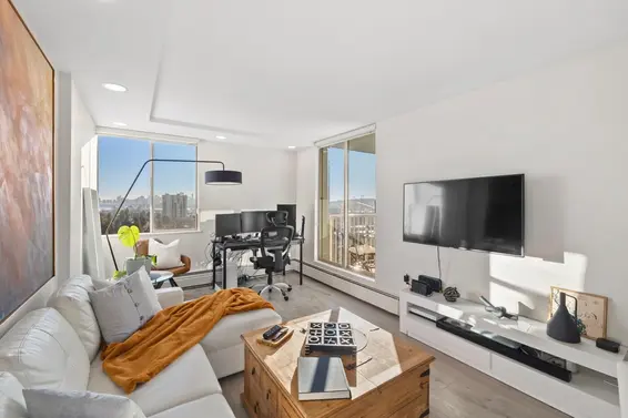 1601 2004 Fullerton Avenue, North Vancouver For Sale - image 11