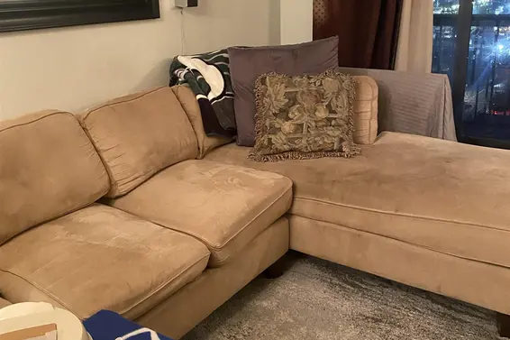 708 145 St. Georges Avenue, North Vancouver For Sale - image 2