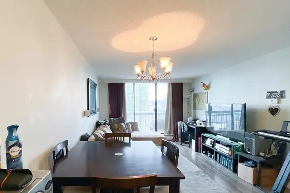 708 145 St. Georges Avenue, North Vancouver For Sale - image 7