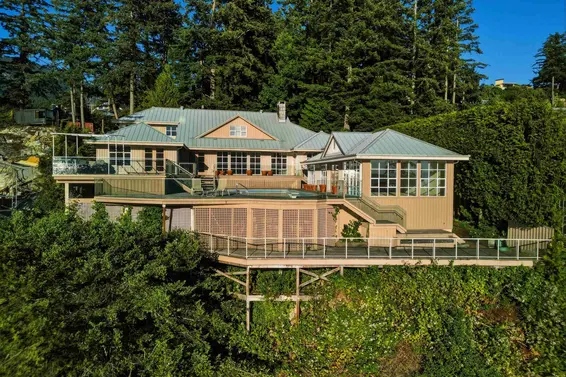 6231 Taylor Drive, West Vancouver For Sale - image 33