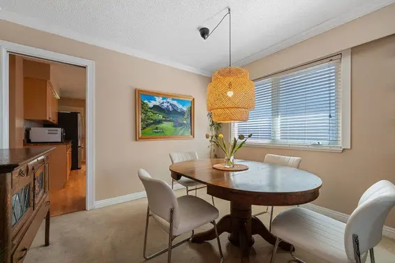 3300 Mahon Avenue, North Vancouver For Sale - image 7
