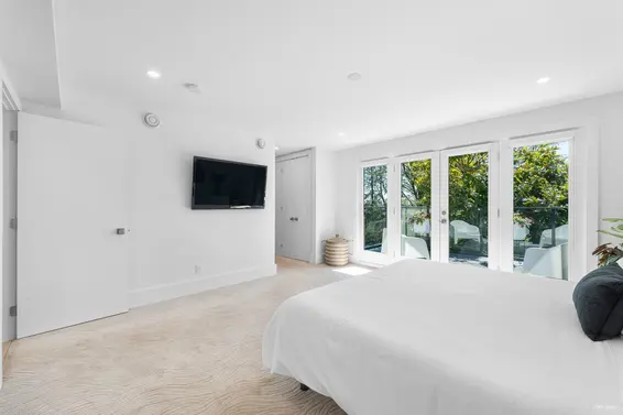 919 East 4th Street, North Vancouver For Sale - image 21