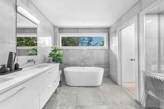 919 East 4th Street, North Vancouver For Sale - image 23