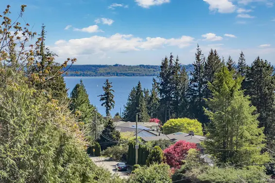 919 East 4th Street, North Vancouver For Sale - image 26