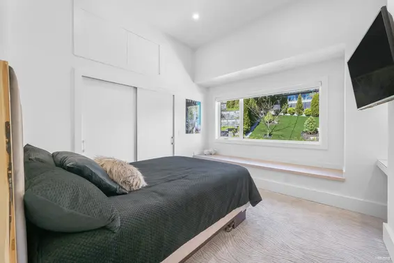 919 East 4th Street, North Vancouver For Sale - image 27