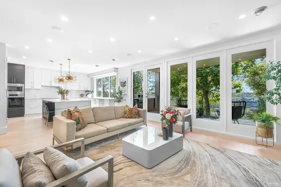 919 East 4th Street, North Vancouver For Sale - image 6