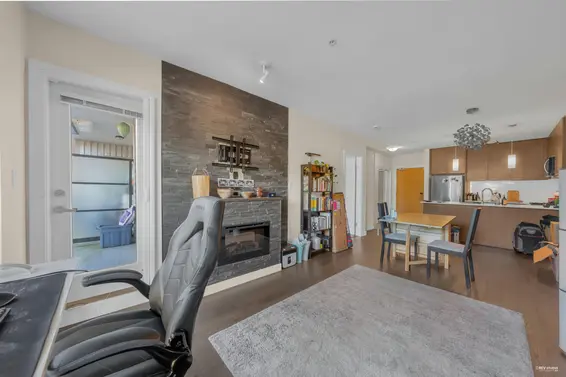 315 1330 Marine Drive, North Vancouver For Sale - image 6