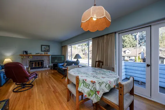 2685 Ailsa Crescent, North Vancouver For Sale - image 11