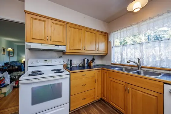 2685 Ailsa Crescent, North Vancouver For Sale - image 13