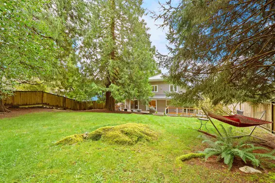 4622 Cove Cliff Road, North Vancouver For Sale - image 37