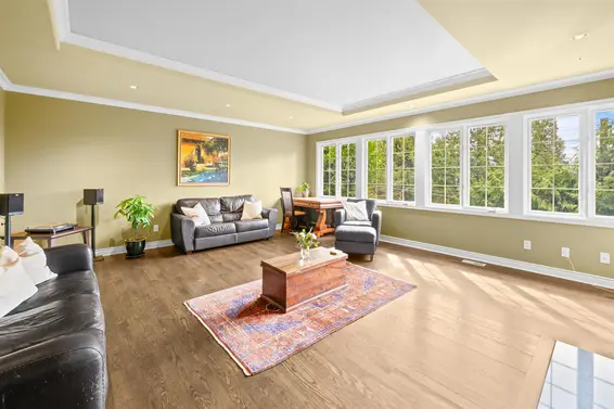 4622 Cove Cliff Road, North Vancouver For Sale - image 8