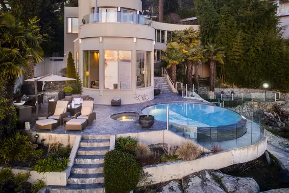 3912 Marine Drive, West Vancouver For Sale - image 31