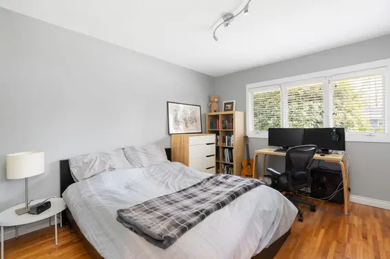 956 Belvista Crescent, North Vancouver For Sale - image 21