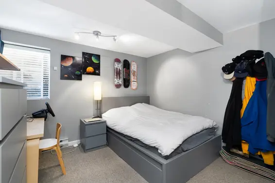 956 Belvista Crescent, North Vancouver For Sale - image 27