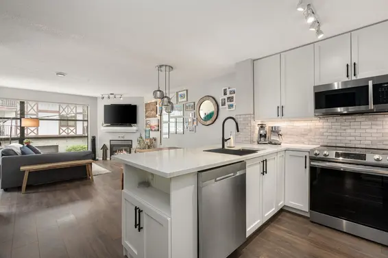 305 124 West 3rd Street, North Vancouver For Sale - image 15