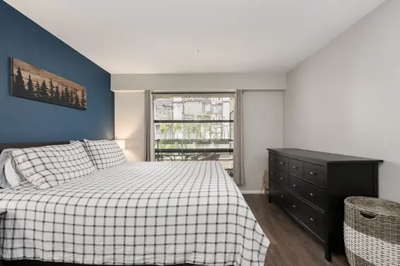 305 124 West 3rd Street, North Vancouver For Sale - image 17