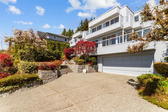 1439 Camridge Road, West Vancouver For Sale - image 3