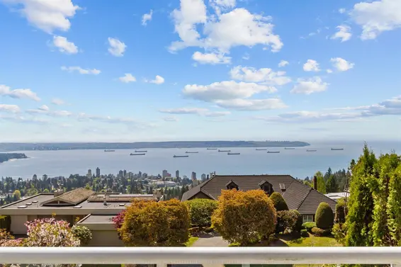 1439 Camridge Road, West Vancouver For Sale - image 4