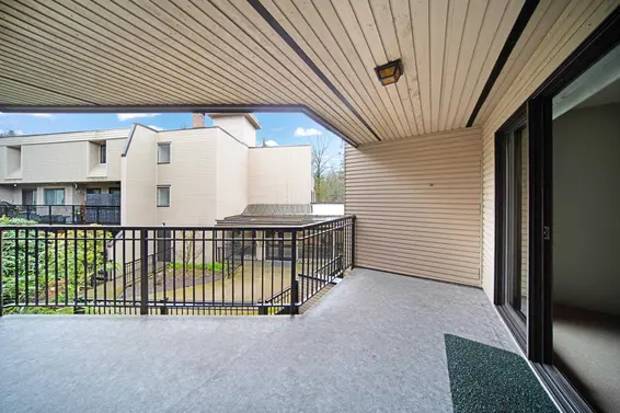320 1385 Draycott Road, North Vancouver For Sale - image 4