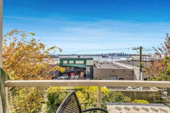 208 333 East 1st Street, North Vancouver For Sale - image 5