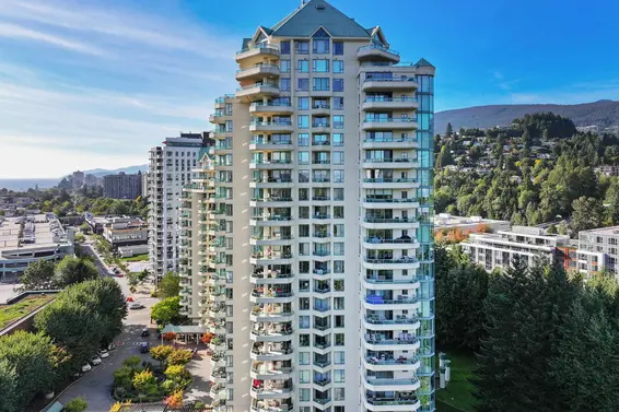 7A 338 Taylor Way, West Vancouver For Sale - image 1