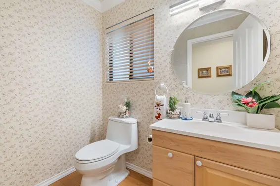 5729 Owl Court, North Vancouver For Sale - image 16