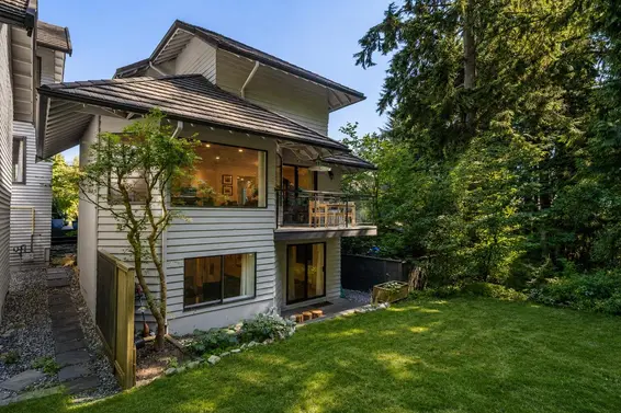 5729 Owl Court, North Vancouver For Sale - image 27