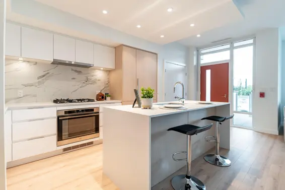 113 1500 Fern Street, North Vancouver For Sale - image 10