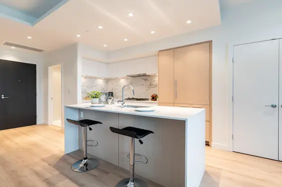 113 1500 Fern Street, North Vancouver For Sale - image 7