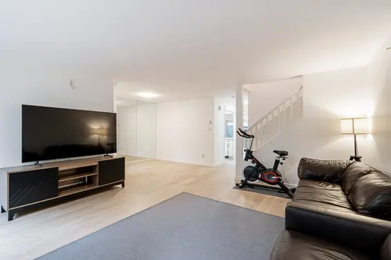 2912 Mt Seymour Parkway, North Vancouver For Sale - image 12
