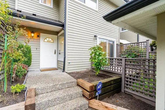 2912 Mt Seymour Parkway, North Vancouver For Sale - image 2