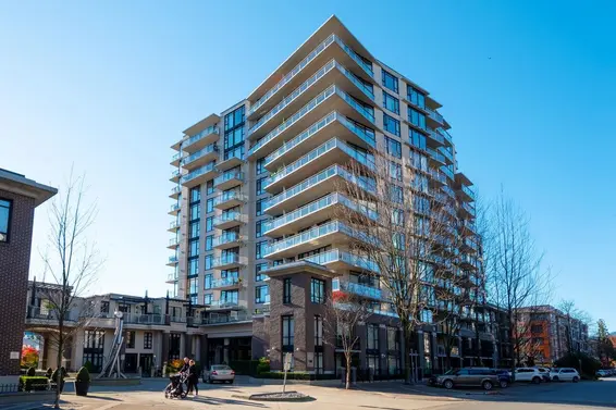 712 175 West 1st Street, North Vancouver