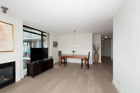 712 175 West 1st Street, North Vancouver For Sale - image 12