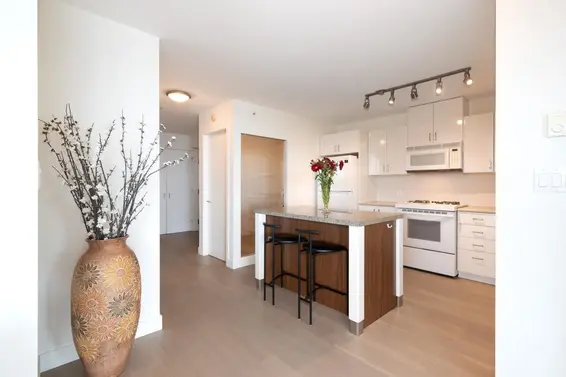 712 175 West 1st Street, North Vancouver For Sale - image 14