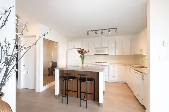 712 175 West 1st Street, North Vancouver For Sale - image 15