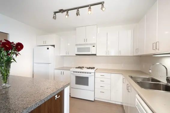 712 175 West 1st Street, North Vancouver For Sale - image 16
