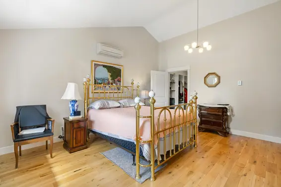 880 West 19th Street, North Vancouver For Sale - image 13