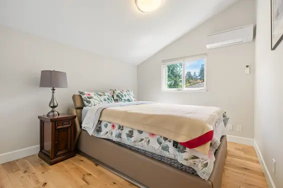 880 West 19th Street, North Vancouver For Sale - image 18