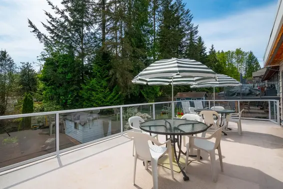 4057 Violet Street, North Vancouver For Sale - image 19