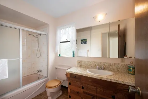 4057 Violet Street, North Vancouver For Sale - image 25