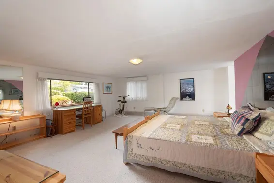 4057 Violet Street, North Vancouver For Sale - image 29