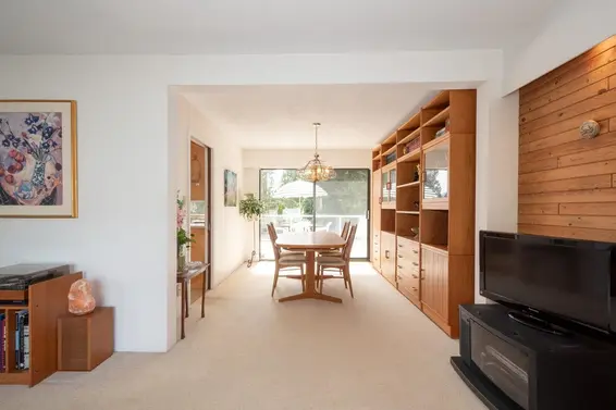 4057 Violet Street, North Vancouver For Sale - image 7