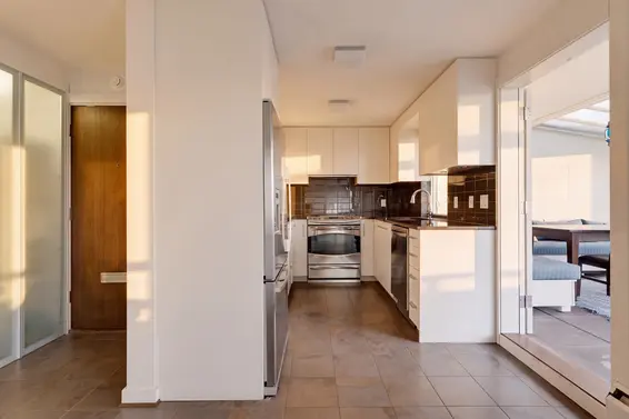 701 1425 Esquimalt Avenue, West Vancouver For Sale - image 30