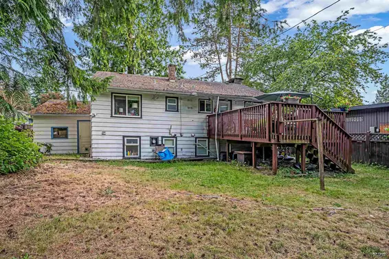 1052 Montroyal Boulevard, North Vancouver For Sale - image 27