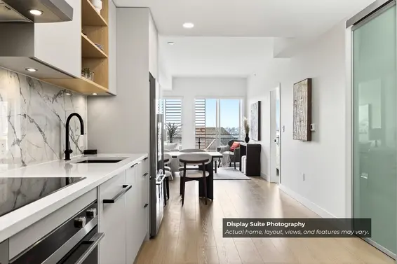 563 422 East 3rd Street, North Vancouver For Sale - image 2
