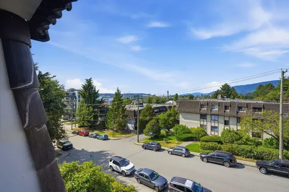 305 275 West 2nd Street, North Vancouver For Sale - image 13