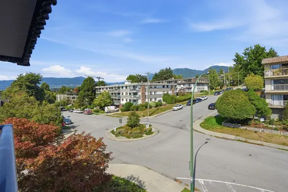 305 275 West 2nd Street, North Vancouver For Sale - image 8