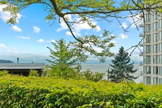 105 2242 Marine Drive, West Vancouver For Sale - image 2